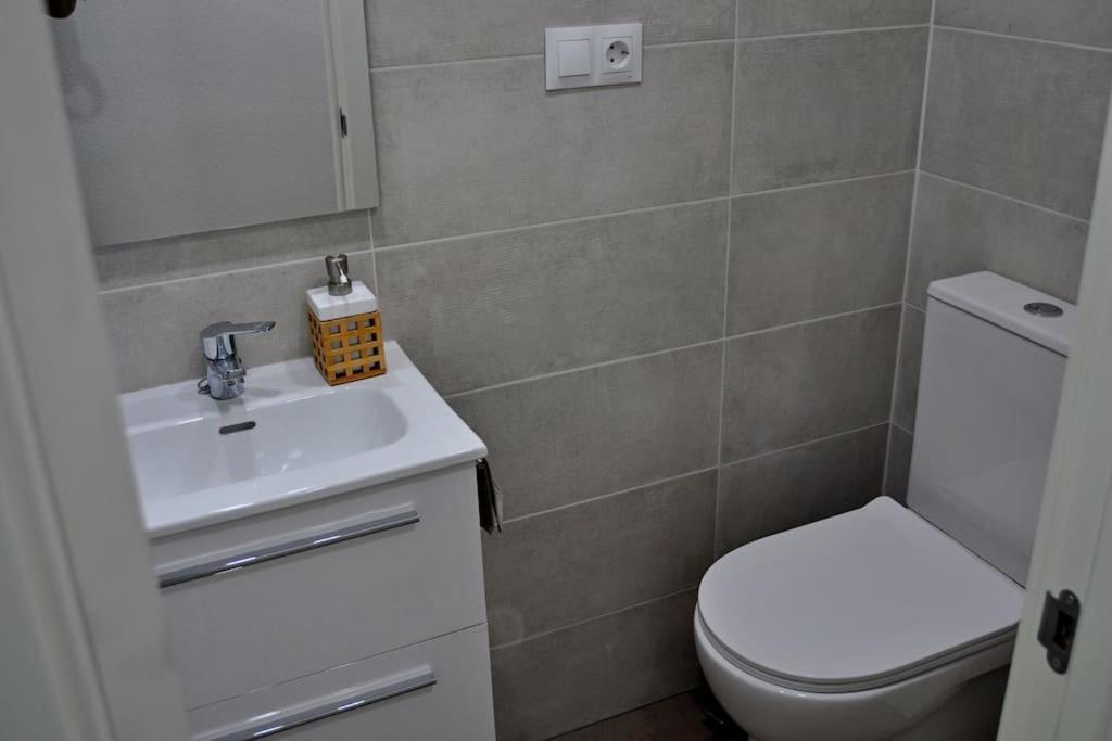 Apartamento Amplio Y Luminoso Plaza America, Wifi Alicante Exterior foto