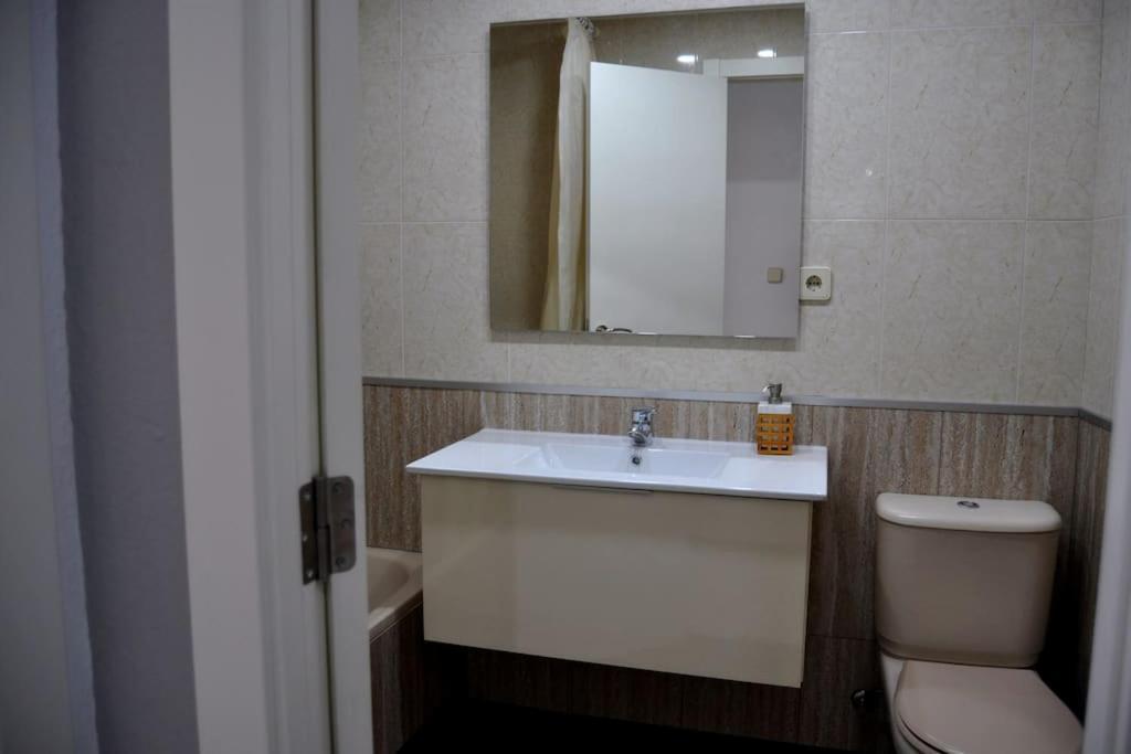 Apartamento Amplio Y Luminoso Plaza America, Wifi Alicante Exterior foto